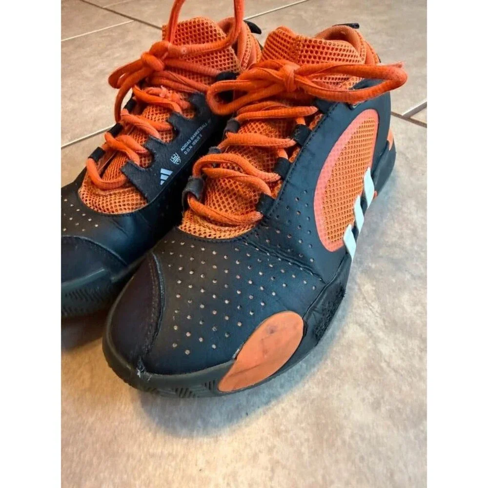 Adidas DON Issue 5 Basketball Shoes Donovan Mitchell Black Impact Orange Size 6